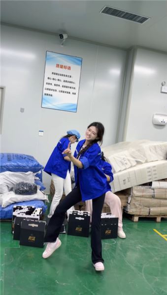 被質疑擺拍不是廠妹，說說我真實的打工日常