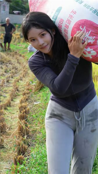 貴州大山單親媽媽：女子之身，能屈能伸，再苦也不倒下