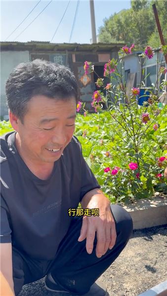 我是崔小斌，好多人好奇，在東北怎么什么都吃？