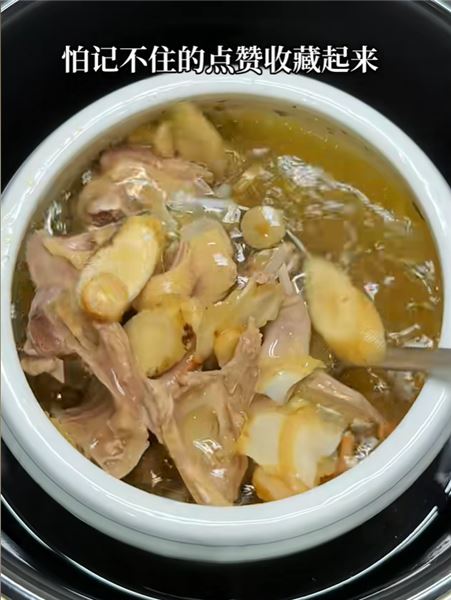 為什么我每周都給老婆燉鴿子湯？湯鮮味美，做法簡單，快收藏