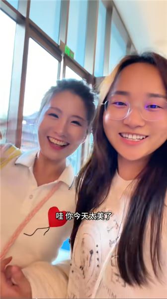 線上千萬次互動，不如線下一次相逢，見到好多熟悉的創作者
