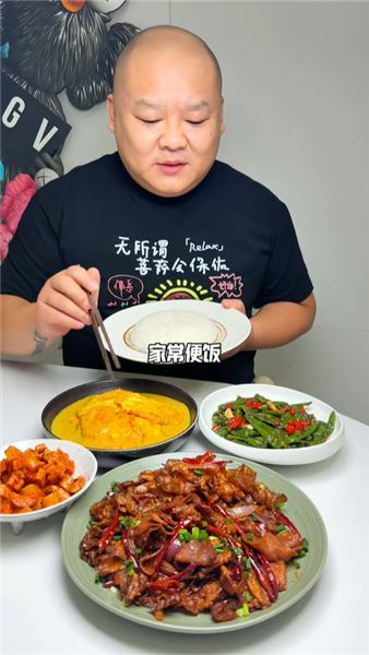 我是燈泡：淡出鏡頭、轉戰幕后，從來不是決裂，只是換種方式守護我們的熱愛