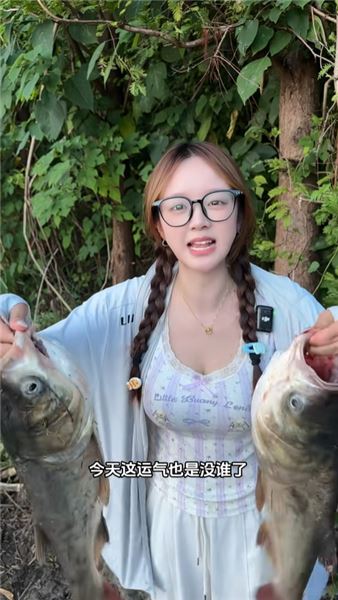 夏日野河抽鰱鳙實戰 ，跑三條仍收獲剁椒魚頭