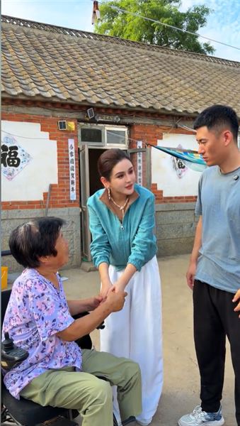打算給離職的司機蓋個房子，他卻不同意，大家都幫我勸勸他