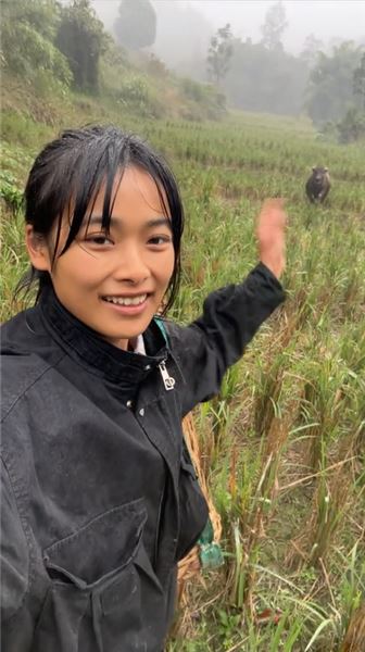 百萬粉絲的山里女孩陳冬妹，走紅之后為何依舊留在大山？