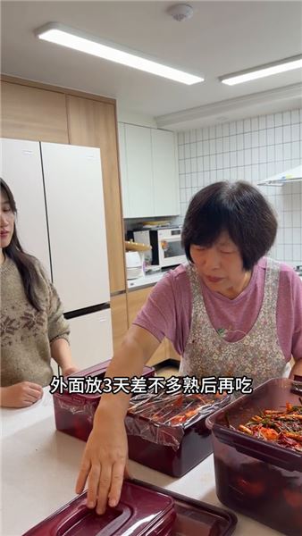 韓國入冬腌泡菜季，百根小蘿卜，跟著婆婆做地道家庭小蘿卜泡菜