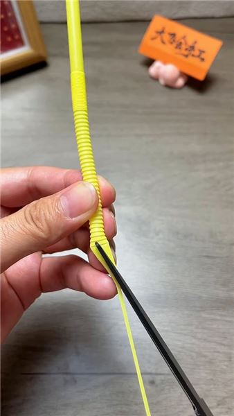 一根吸管變身靈動小蟲，低成本親子手工，陪孩子解鎖動手樂趣