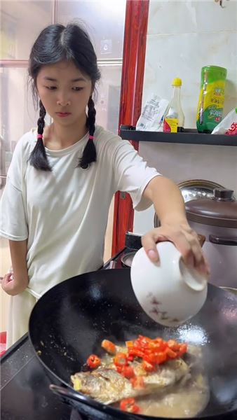 最好的愛從不是山珍海味：有人愿意為你耗一下午，做一頓家常飯