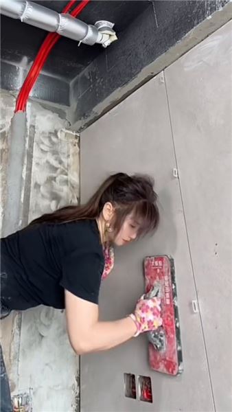 工地上的我：旁人評判可憐或能干，不如勞動賦予我的坦蕩底氣