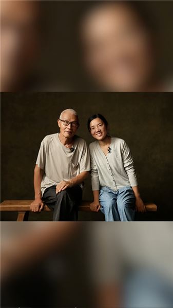 三十余年，第一次擁抱我的父親｜小鳳姐姐小娜和老爹的深圳之行
