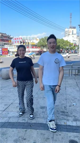 和娜娜同病相憐，回應大家關心的未來、孩子、定居意大利的疑問