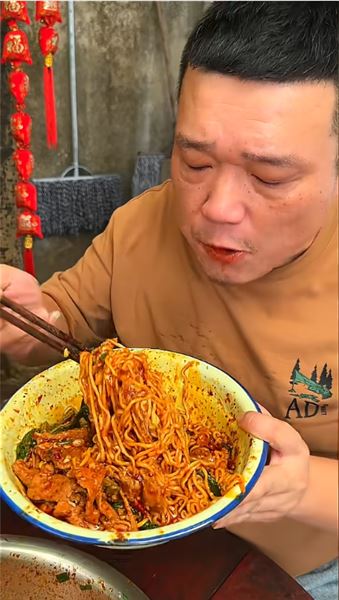 作為江西人頓頓猛吃辣，很多朋友問我們會不會得痔瘡？