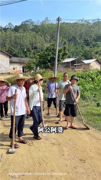 人生路漫漫不忘來時路，回鄉修路，是我對故土鄉親的一份回饋
