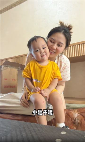 養育本是雙向奔赴：看似我們守護孩子長大，實則小家伙陪伴我們慢慢成熟