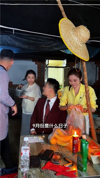 老板要給司機在農村建房，把對接工作交給我，雖然這是九月頭等大事，但是另一件事大家好像都不知道?