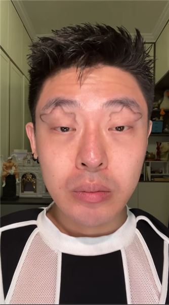 在美妝與流浪動物之間，美蘭蘭吖：一個普通人的雙重人生
