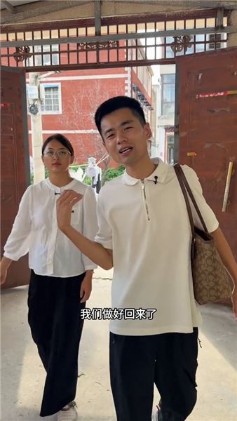 懷孕22周今天去做大排畸了，這個寶寶不太配合做了三次才成功，哈哈??