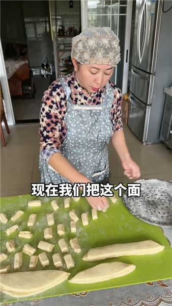 老式家常糖擰擰完整教程，外酥內甜藏著媽媽獨有的煙火味道
