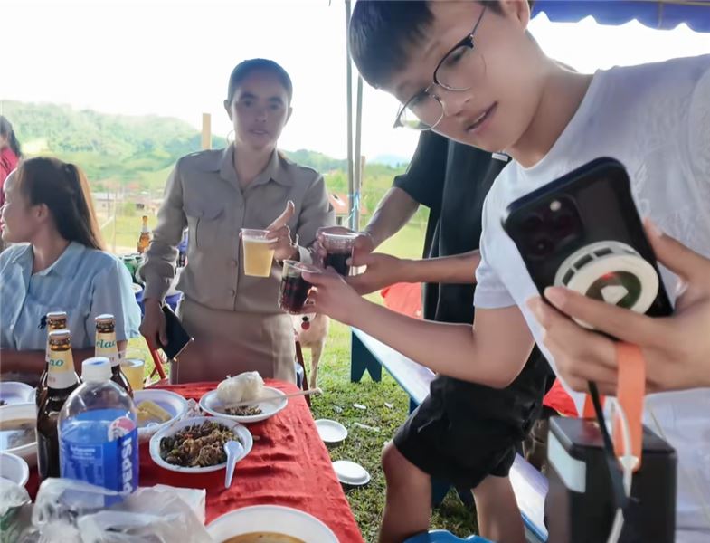 牛牛阿娜心里話｜統一回復粉絲，聊聊老撾風俗與大家關心的各類問題