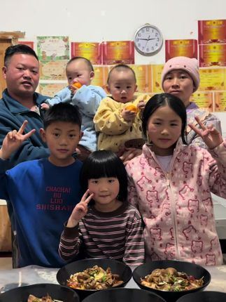我是杰哥，家里已經7個孩子，跟大家坦誠說：我們還會繼續生嗎？