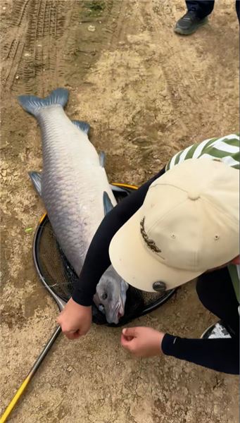 以魚換蟹，一場釣魚人與璽宴姐妹的信任之約
