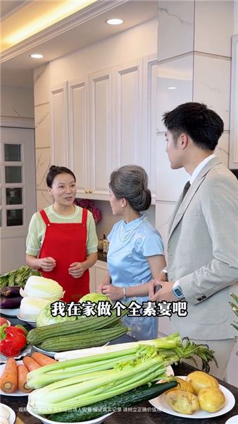 杭州好友遠道赴約，米姐一人操辦仿真全素家宴，心意才是宴席的靈魂