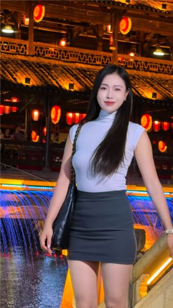 鏡頭里跳舞的曉鳳，鏡頭外的生活你真的了解嗎？