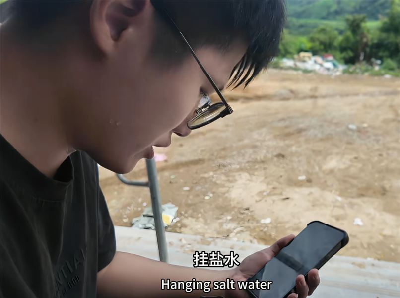 一邊是待封頂的新房，一邊是生病的兒子，我進退兩難