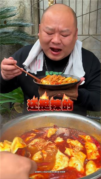 作為老粉，看著干飯男團只剩兩人，心里滿是意難平