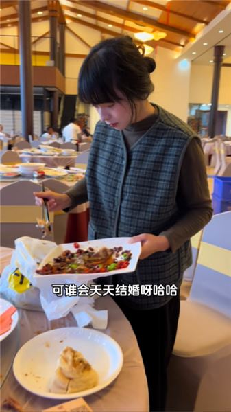 宣宣心里話：一百多只流浪貓背后，我的工作與現實開銷