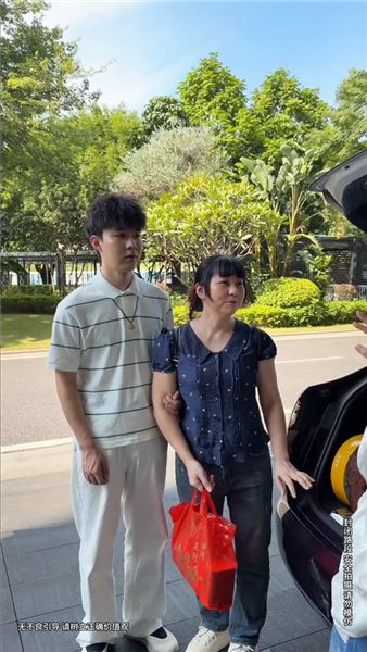 我是唐老板｜一件舊衣服看清人心，雇主與家人只差一份真心