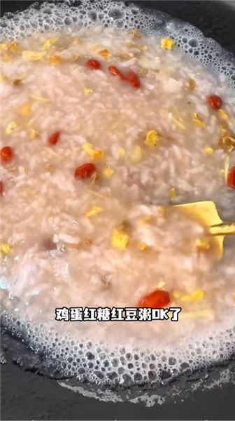 一個雞蛋挑戰十二道家常菜，一桌飯菜全靠它撐場面