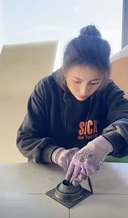 總有人勸我找個男人嫁了，可生活不會因為你是女人就優待你