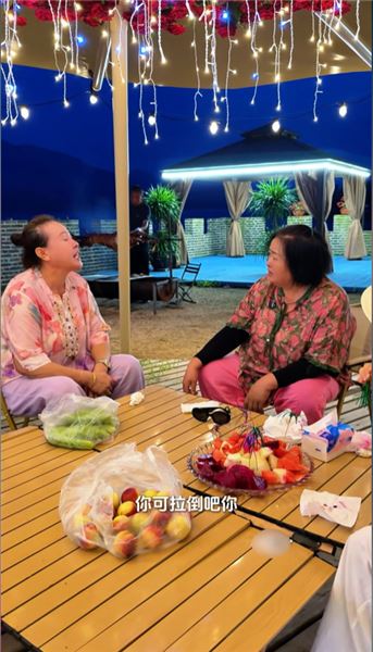 同時雇了老公兩位姨在家幫忙，如今人手過剩只能二選一。大家覺得大姨、二姨誰更適合留下來？