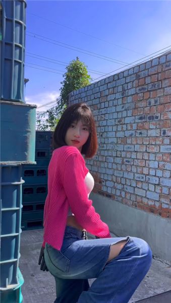 搬啤酒的女孩楊藝：一身塵土，扛起屬于自己的人間煙火