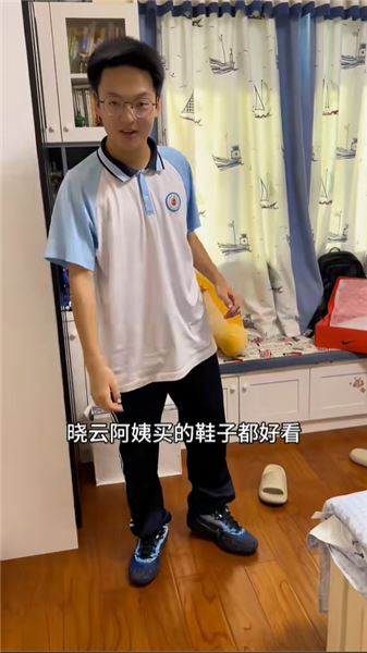 爸爸給樂樂準備生日驚喜，一番話寄托了所有期望