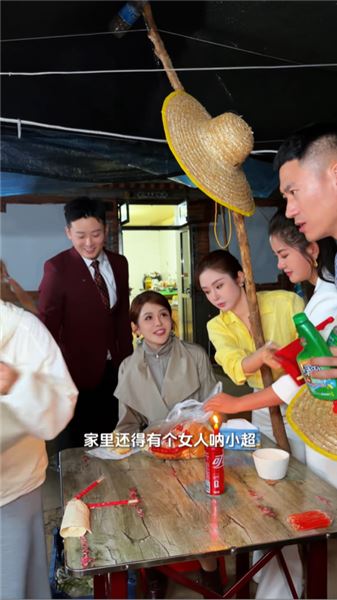 原本計劃 30 萬幫員工建個房子，沒想到最終方案出來后，價格高了不少