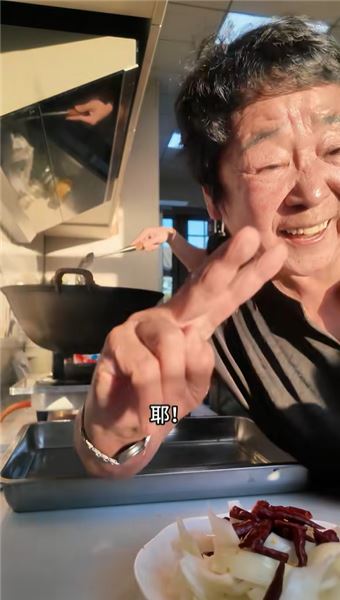 姥爺離去之后我才看透，小院煙火，家人相伴便是最好的人生