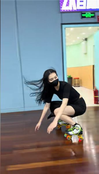 輪滑場上光鮮背后，那些不為人知的傷痕與爭議