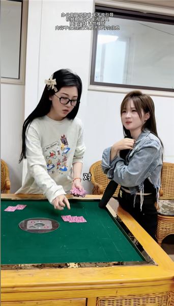 你們笑到開懷的短視頻，背后的我滿身傷痕