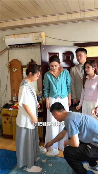 打算給離職的司機蓋個房子，他卻不同意，大家都幫我勸勸他