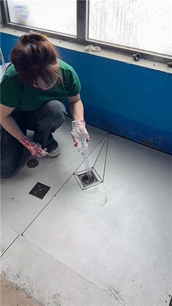 你們做這樣的地漏，不知道有沒有加工費，看著簡單做起來好費勁啊