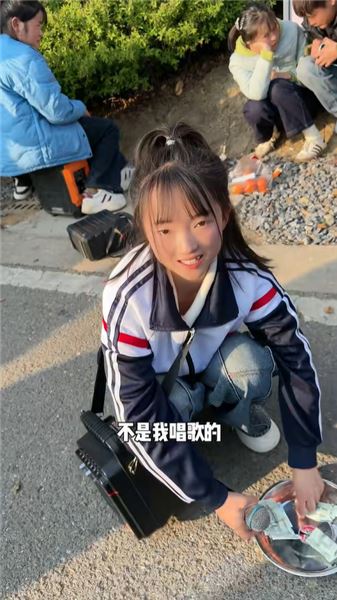 我為什么堅持在公園賣唱？21歲我的心里話
