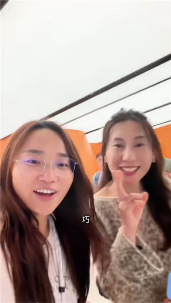 線上千萬次互動，不如線下一次相逢，見到好多熟悉的創作者