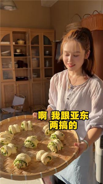 開飯啦！還是家里的飯菜香