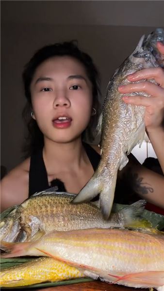 大家都說我上輩子怕不是餓壞了，為啥我吃啥都香？