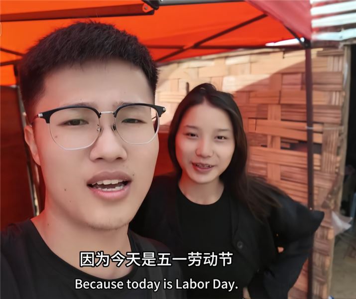 花錢救治老撾娘家，可我也記掛著家中生病的親兒子