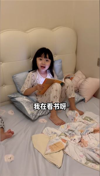 全網都在騙你生女兒，鏡頭之外，家有戲精姐妹的真實日常