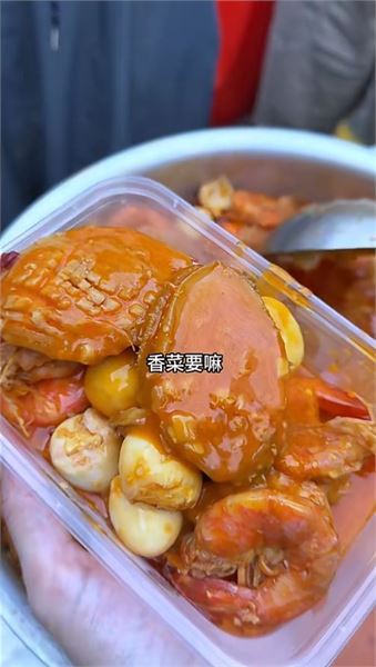 花 1450 元做流金鮑蝦擺攤｜遠道而來的顧客，背後的成本算給你看