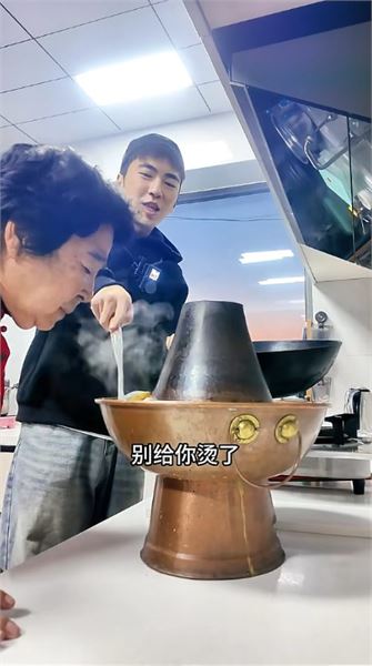 有時間一定要多陪陪姥姥